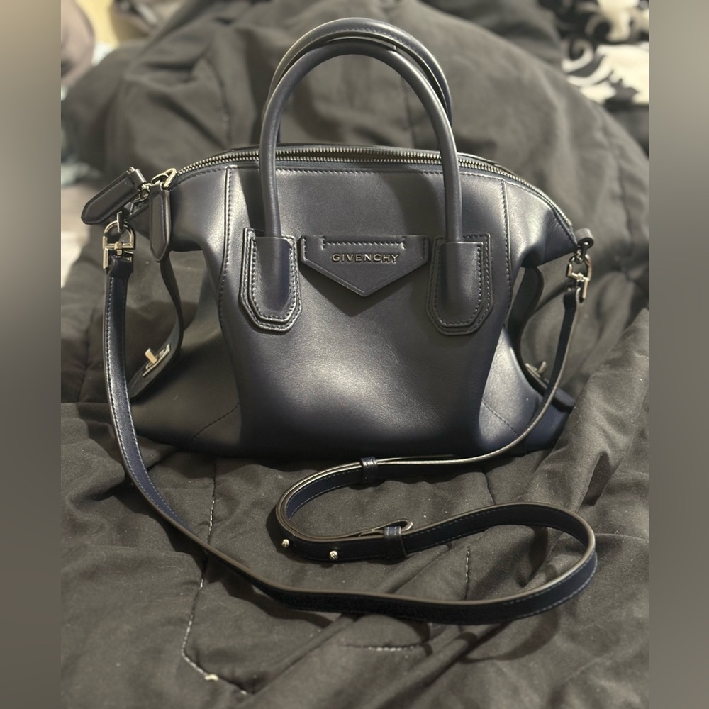 Givenchy Antigona Soft Dark Blue Small Bag 🆘SOLD🆘